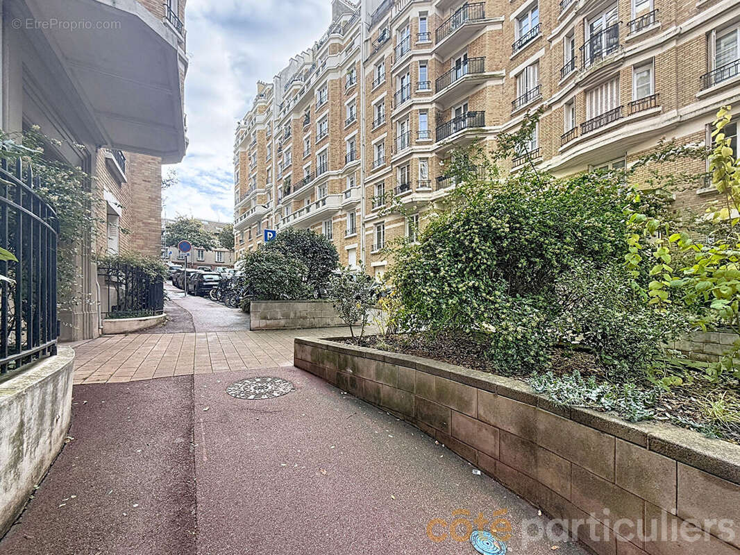 Appartement à ISSY-LES-MOULINEAUX