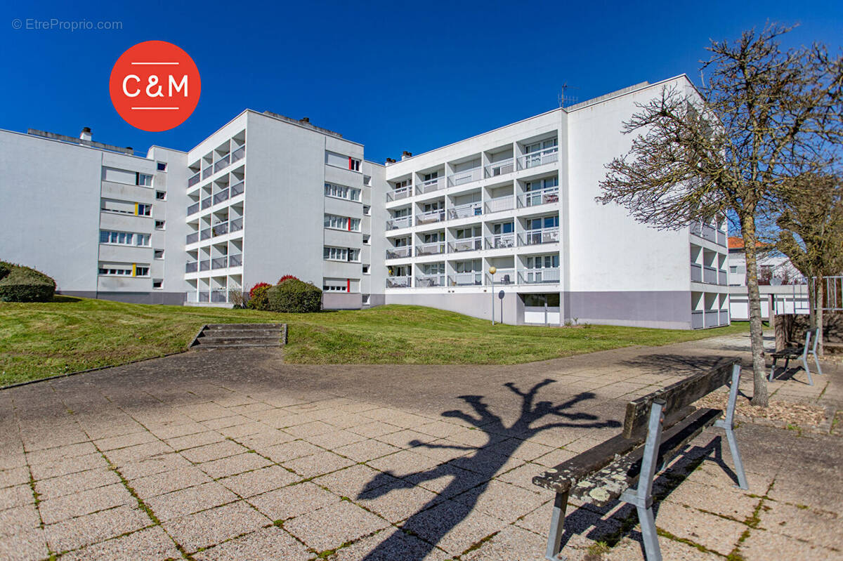 Appartement à REZE