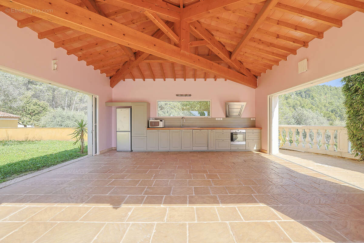 Maison à LA FARLEDE