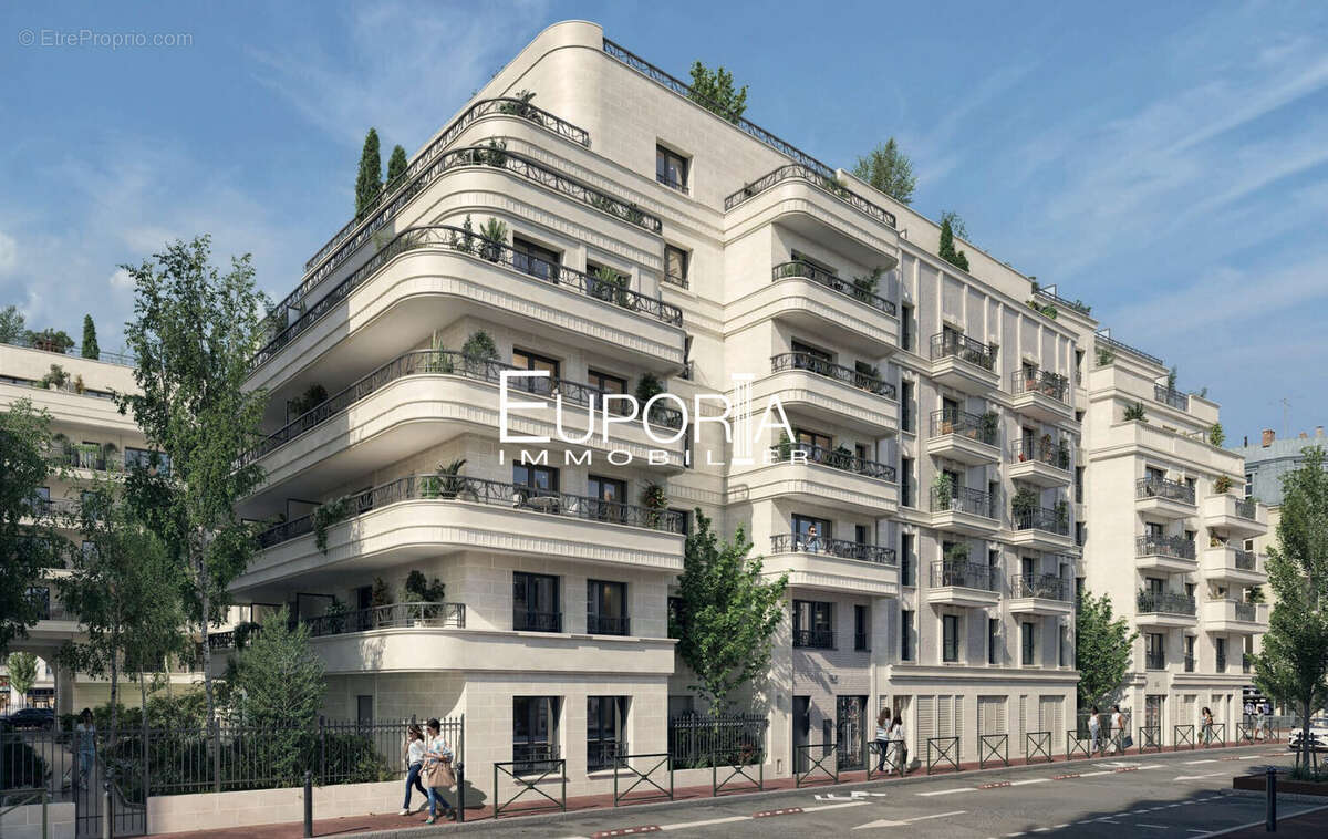 Appartement à LEVALLOIS-PERRET