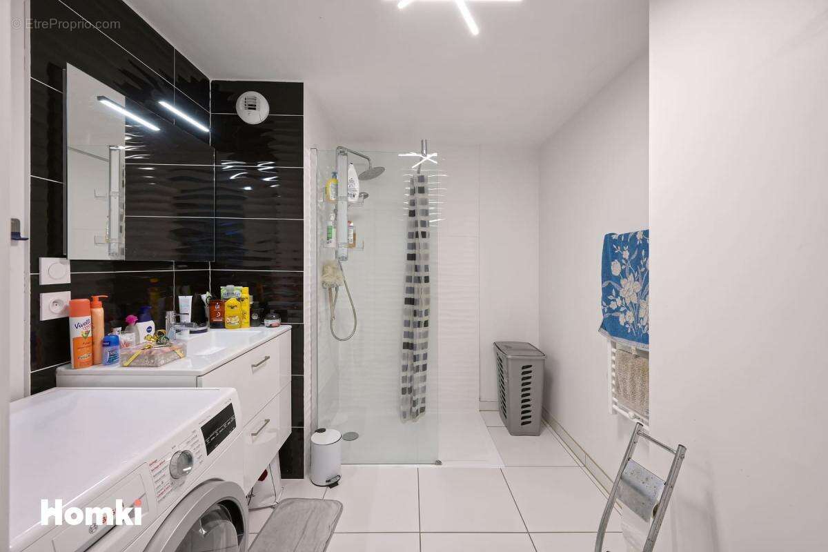 Appartement à COGNIN