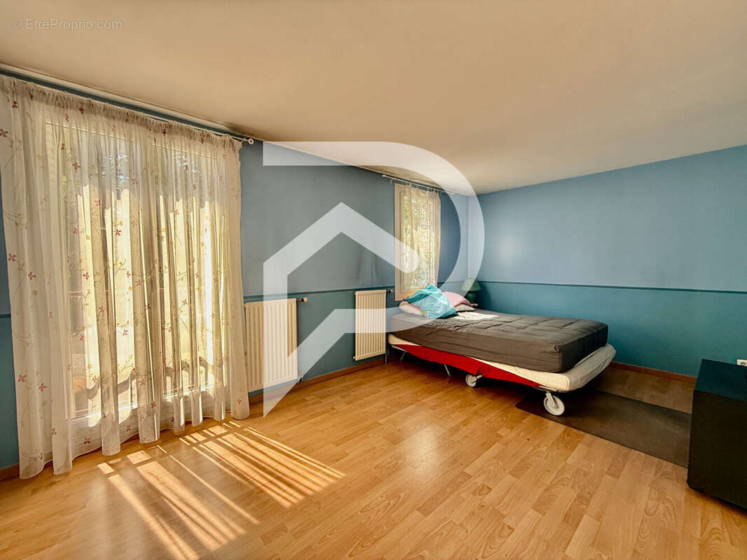 Maison Aulnay Sous Bois 6 pièce(s) 121.55 m2 - photo 4