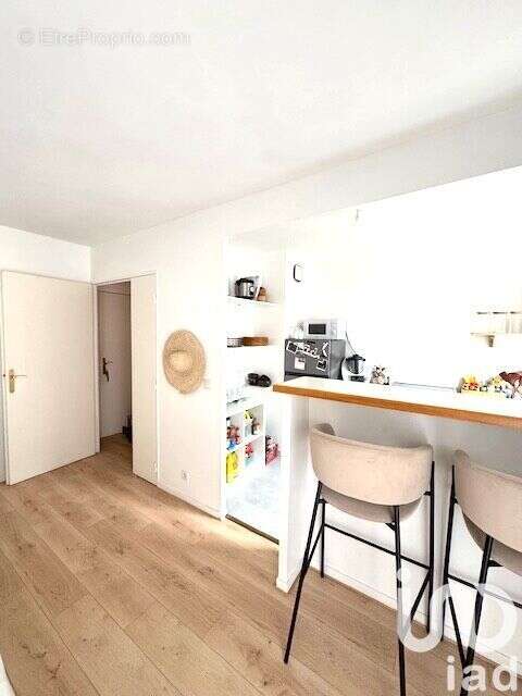 Photo 3 - Appartement à ASNIERES-SUR-SEINE