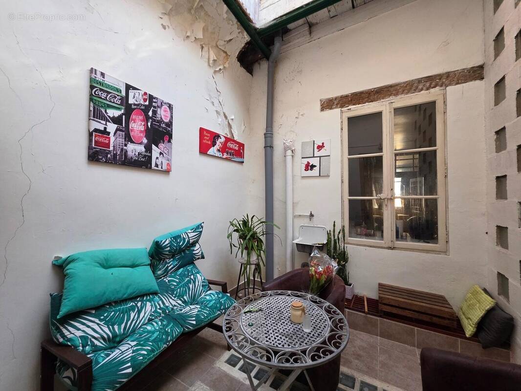 Appartement 270 m² à Salins-Les-Bains  - photo 1