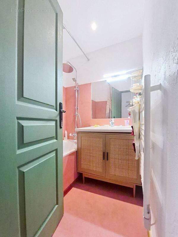 Appartement à SAINT-GERVAIS-LES-BAINS