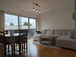Magnifique appartement t4 refait a neuf de 78 m2 avec balcon au 1er etage d4un immeuble de standing - photo 2
