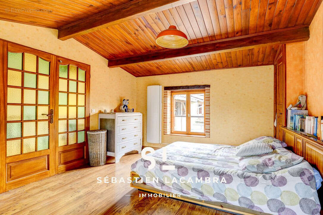 Maison à LISLE-SUR-TARN