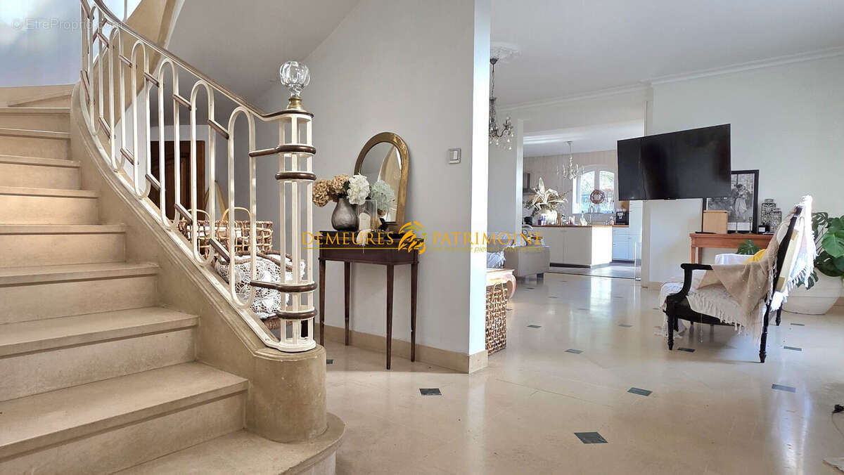 Maison à FOUQUEBRUNE