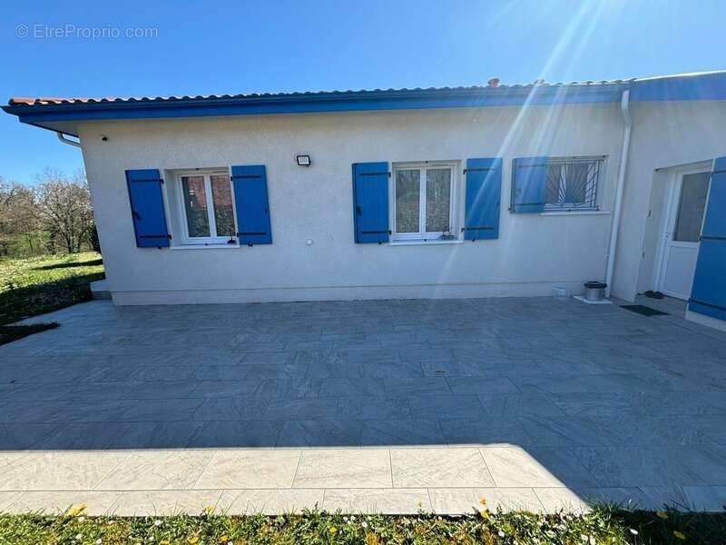 Maison à LABATUT