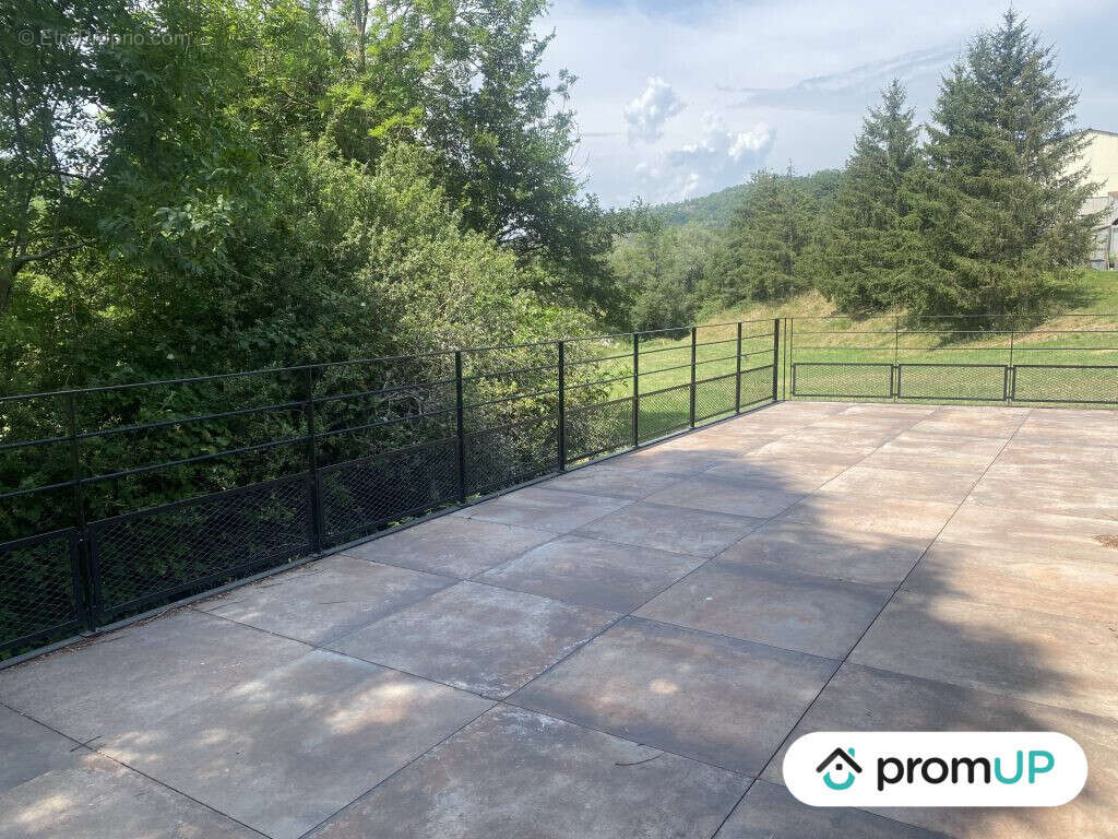 Maison à SAINT-GERMAIN-LAPRADE