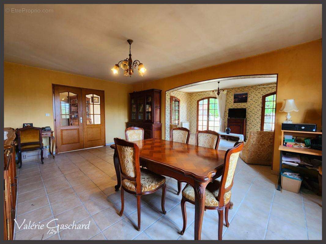 Le Pizou (dordogne) maison de 128 m² +  2850 m² de terrain et triple garage - photo 11