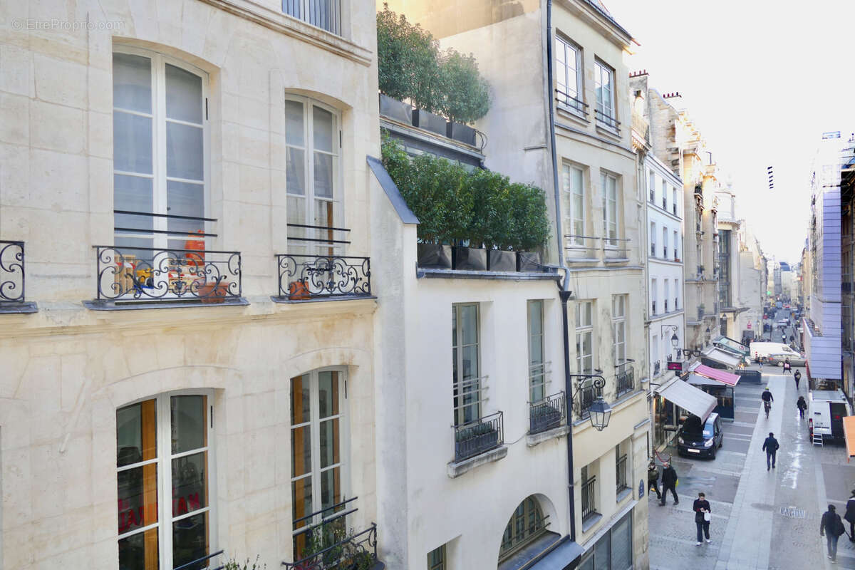 Appartement à PARIS-4E