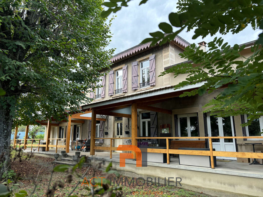 Maison à L'ARBRESLE