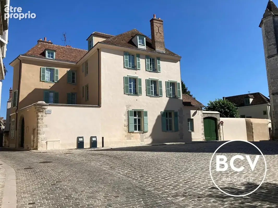 Appartement DUPLEX 28m² Quartier Historique - photo 13