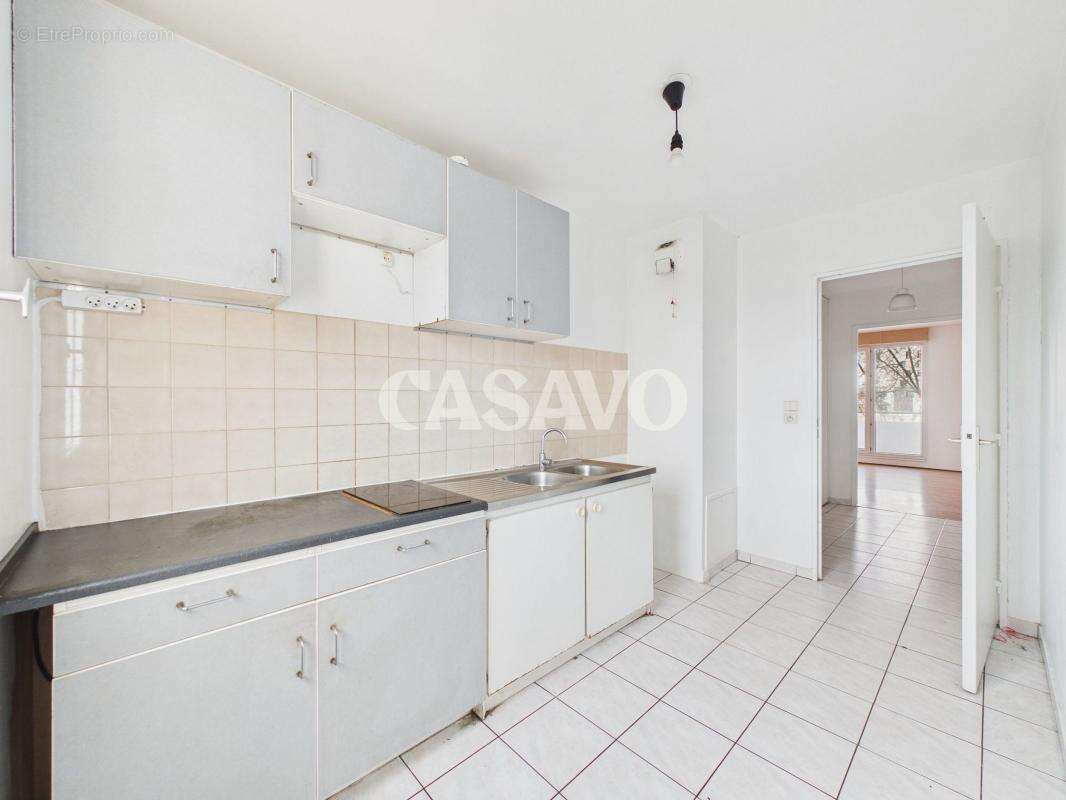 Appartement à LA COURNEUVE