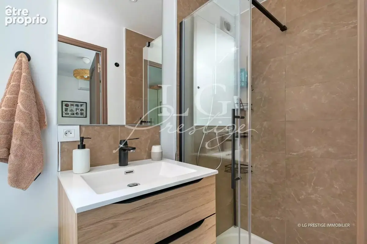 Villa clé en main – vue mer, 5 suites & piscine - photo 9