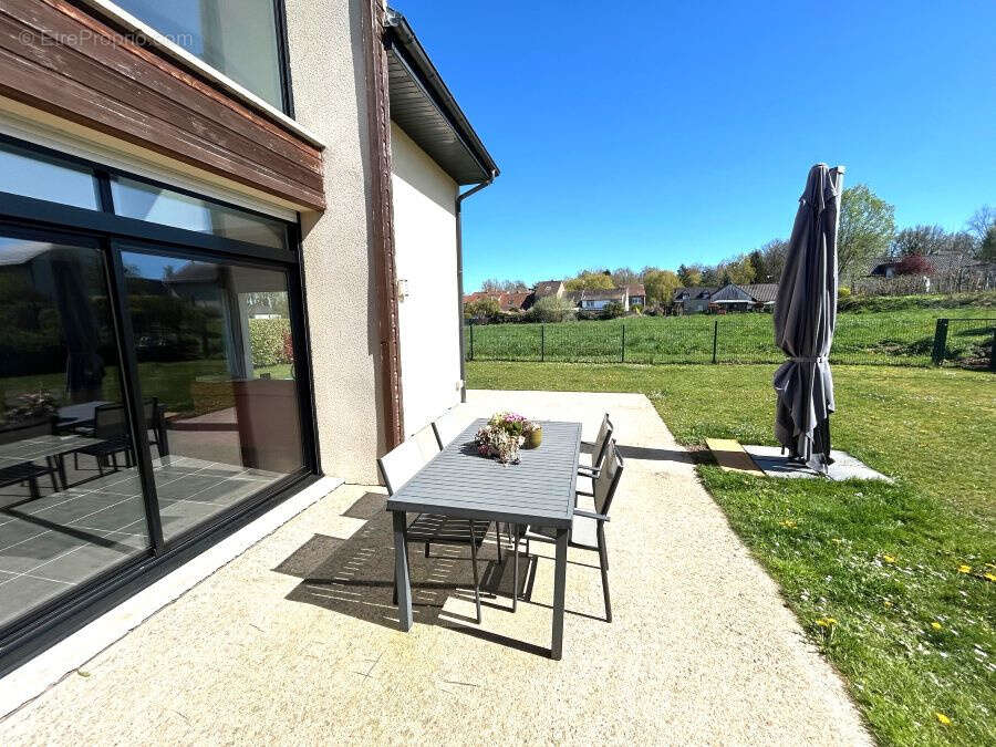 Maison à SAINT-AMAND-LES-EAUX