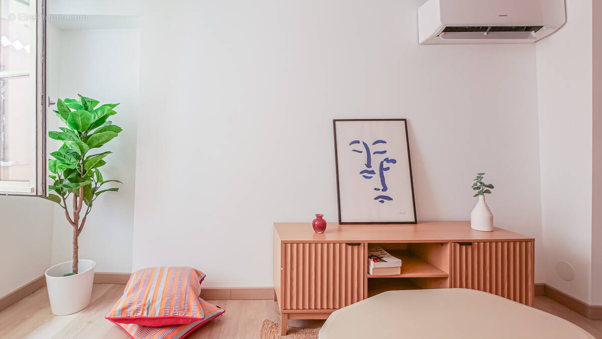 Appartement à HYERES