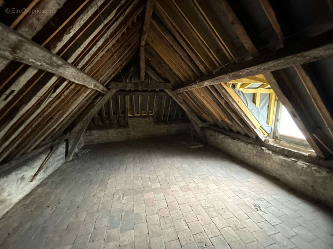 Maison à CHATEAU-GONTIER