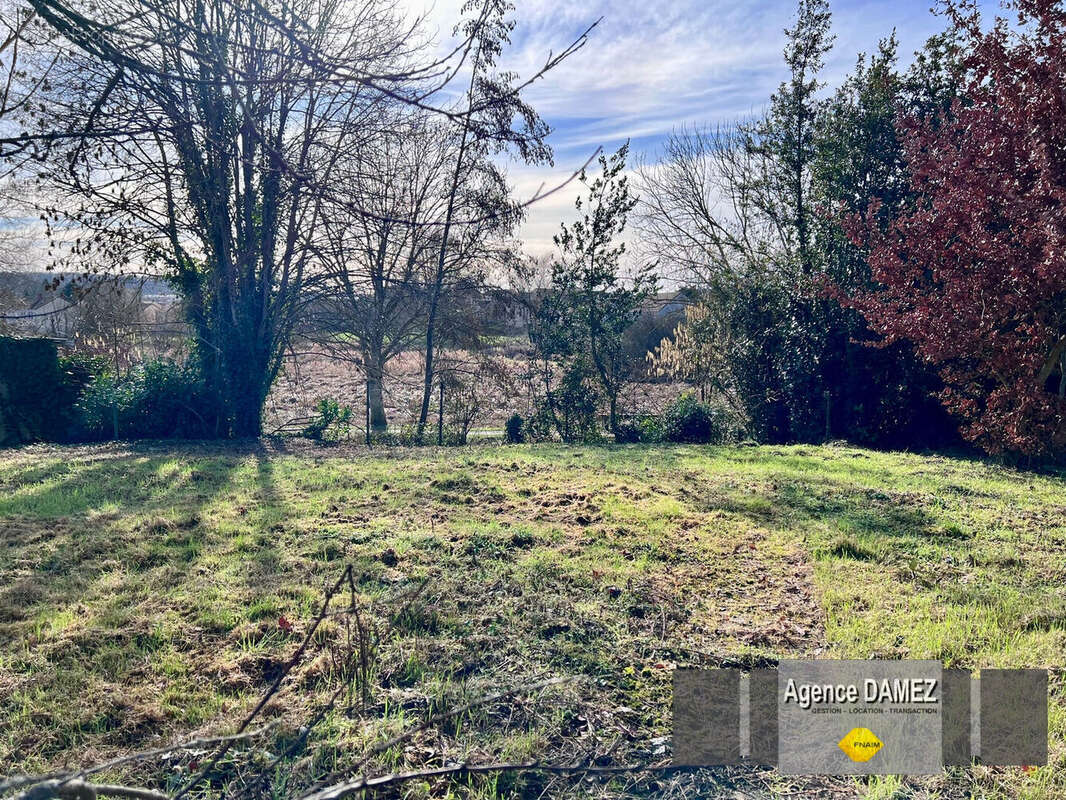Terrain à DOURDAN