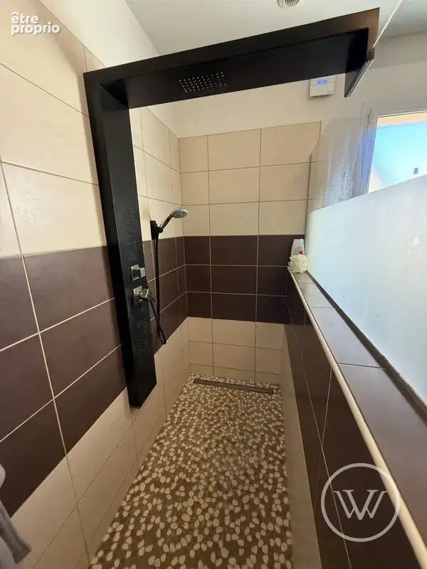 Maison 141 m² à La Suze-Sur-Sarthe  - photo 4