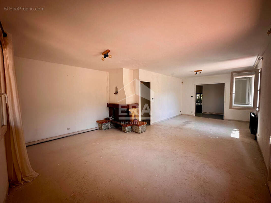 Maison 108m² à châteauneuf-le-rouge - photo 4