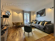 Appartement à COURBEVOIE