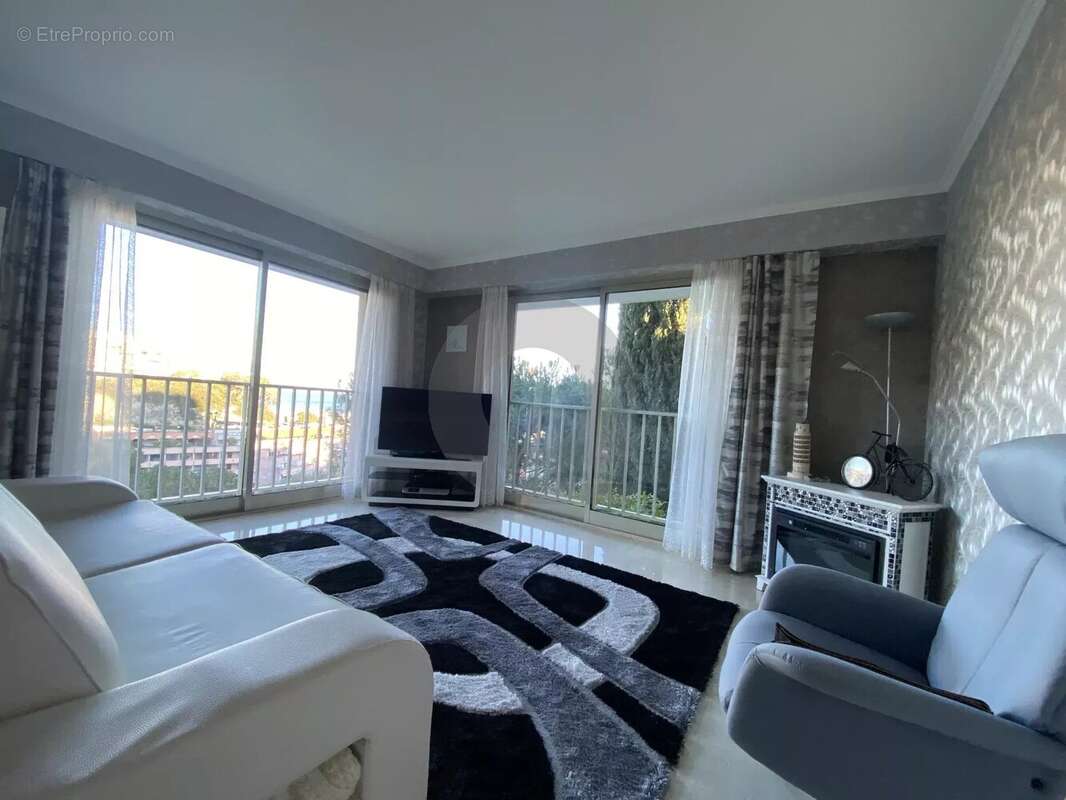 Roquebrune 2 pièces 60m2 cap martin vue mer parking - photo 5