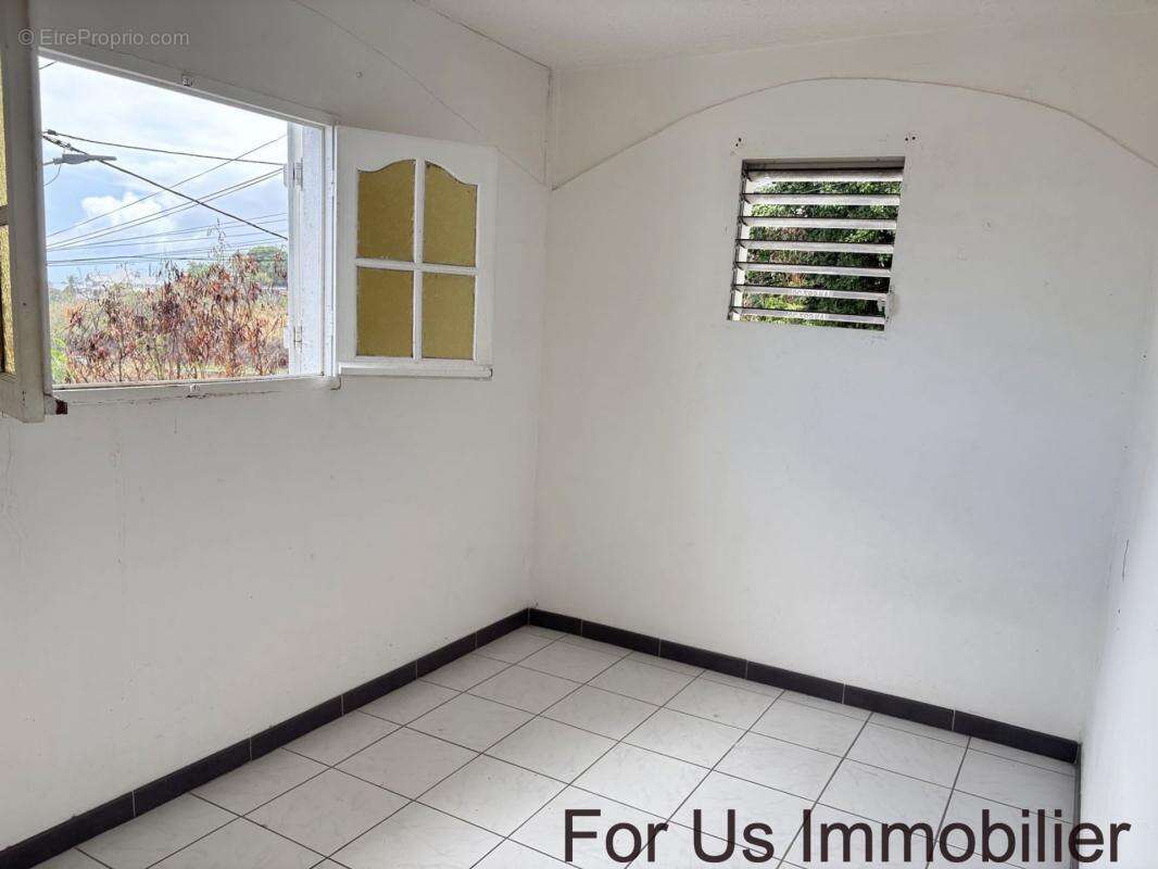 Maison à VIEUX-HABITANTS