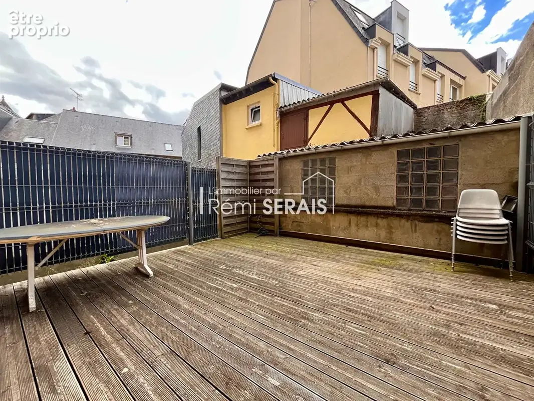 Appartement hyper centre avec terrasse ! - photo 2