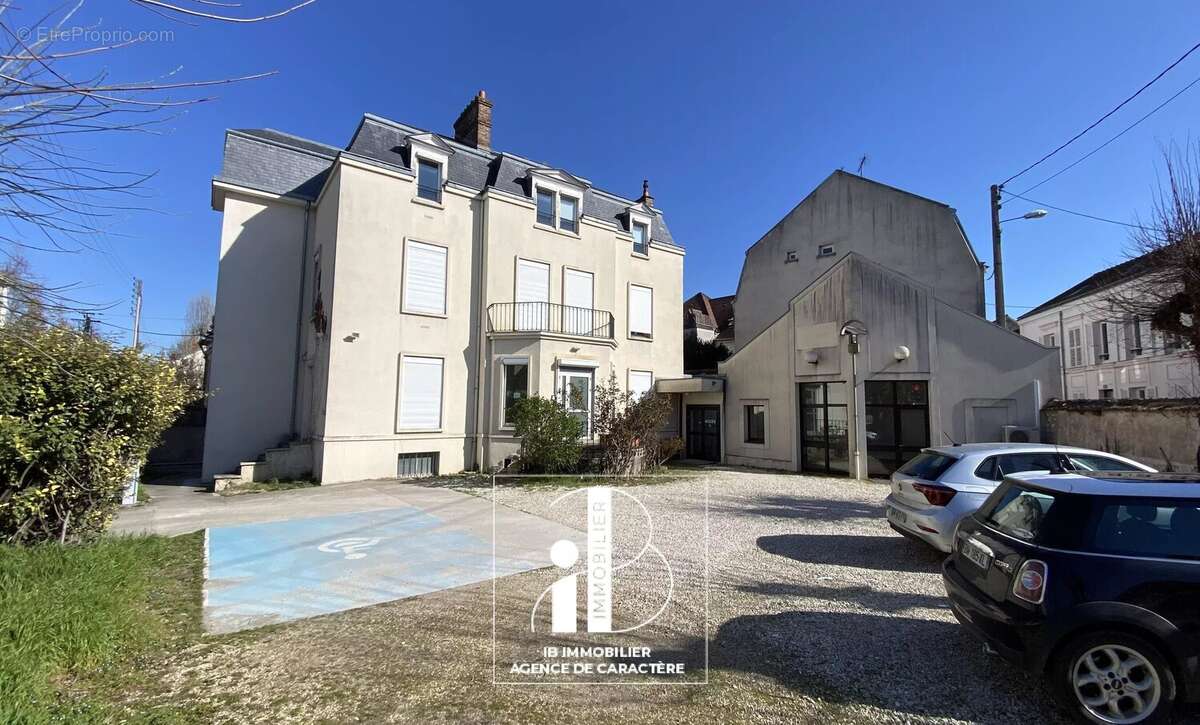 Appartement à MELUN