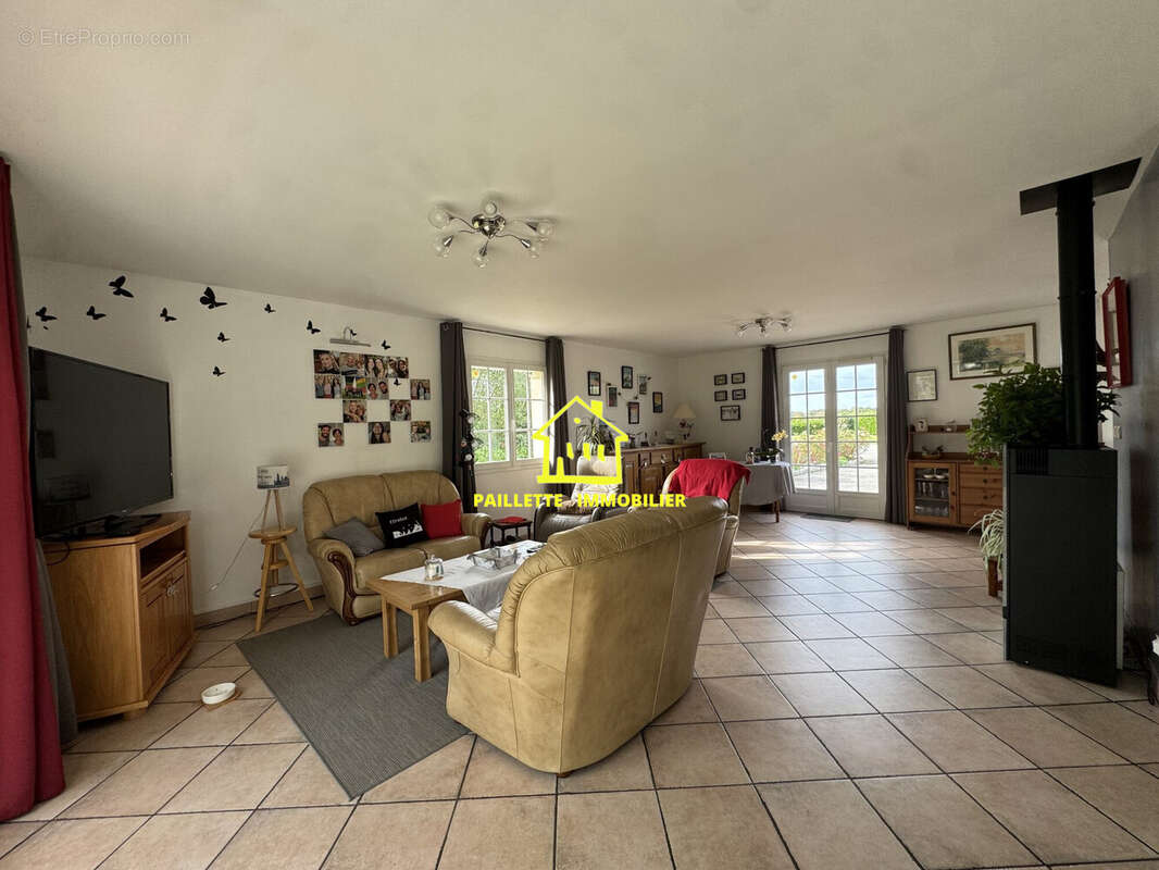 Maison à LE TILLEUL