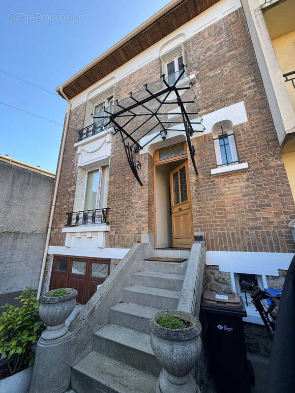 Maison à NOISY-LE-SEC