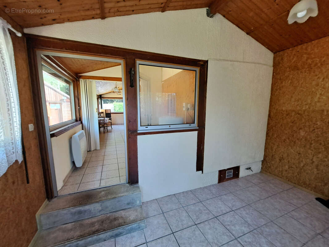 Maison à EGRISELLES-LE-BOCAGE