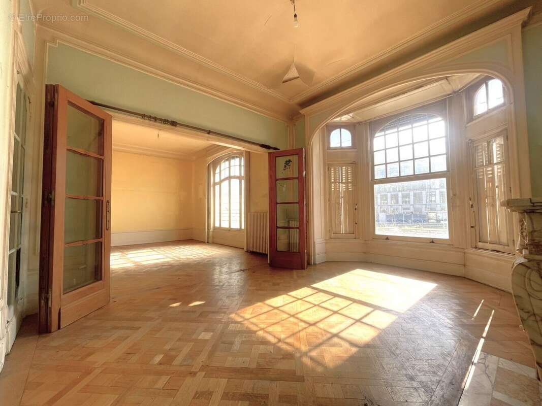 RDC gauche - Appartement à MARCQ-EN-BAROEUL