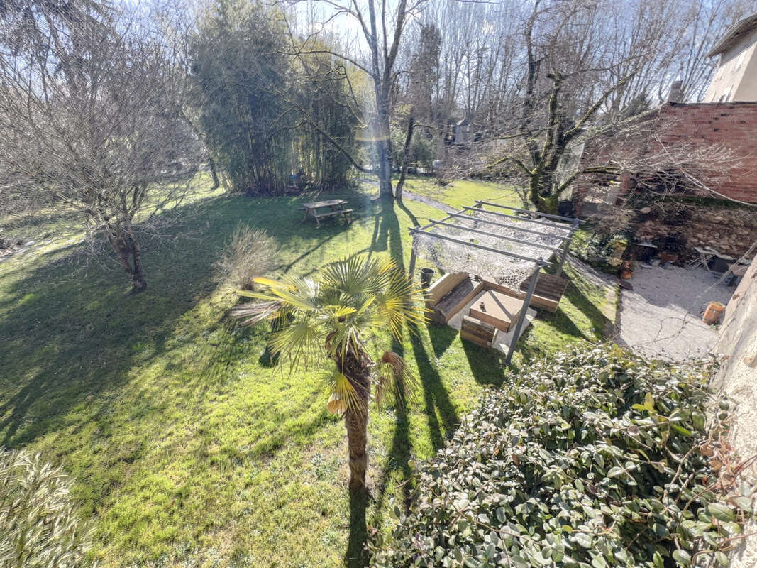 Maison à SOUAL