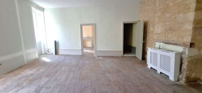 Appartement à MONTIGNAC