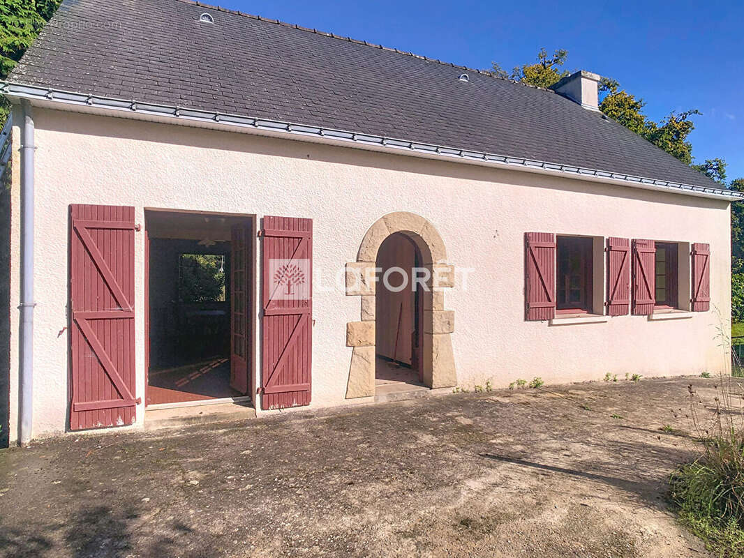 Maison à MAURE-DE-BRETAGNE