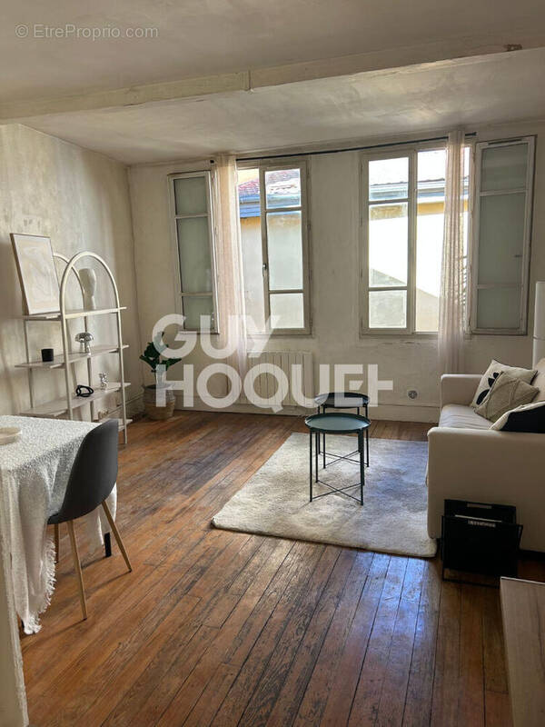 Appartement à LYON-1E