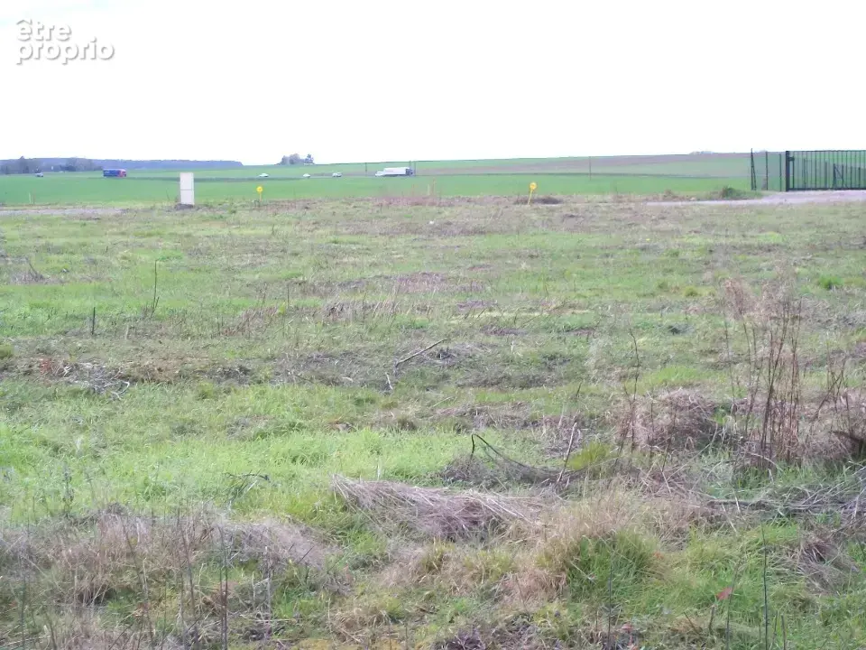 Terrain à VILLERS-SUR-AUCHY