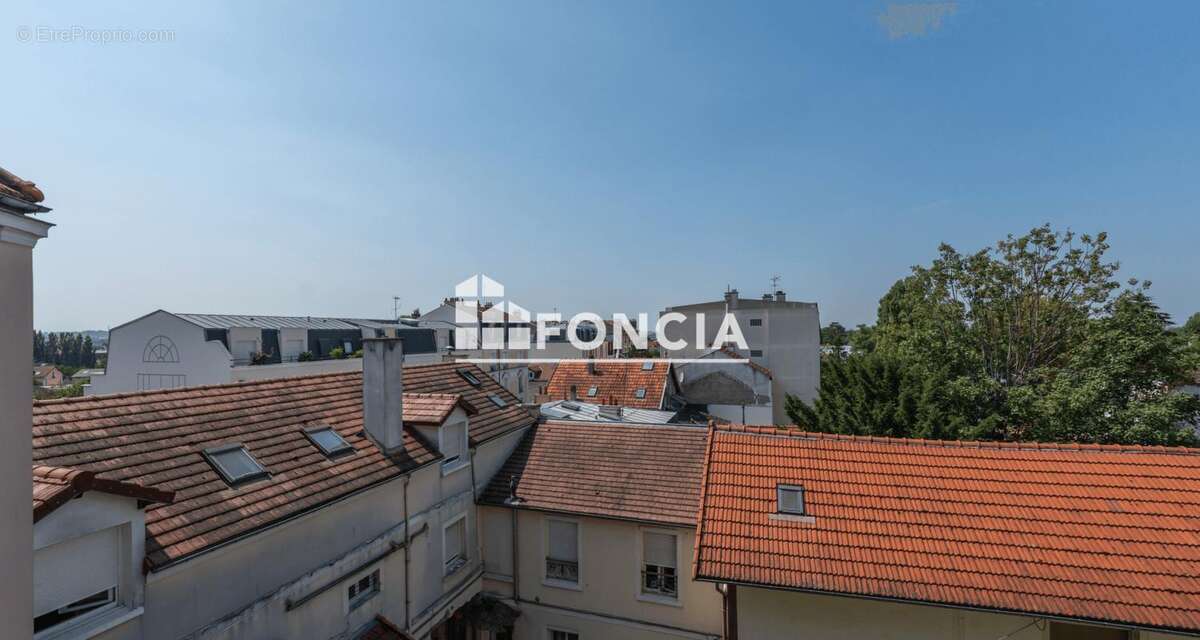 Foncia Le Raincy vous présente ce charmant appartement de 3 pièces de 48 m² - photo 9