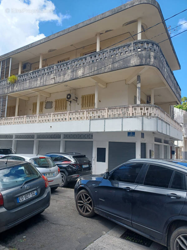 Appartement à POINTE-A-PITRE