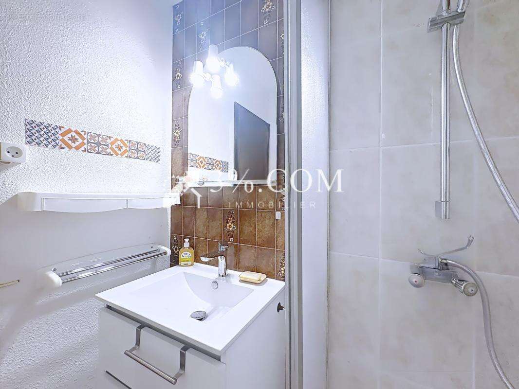 Appartement 3 pièces: 1 chambre  + Cabine avec loggia   Grui - photo 21