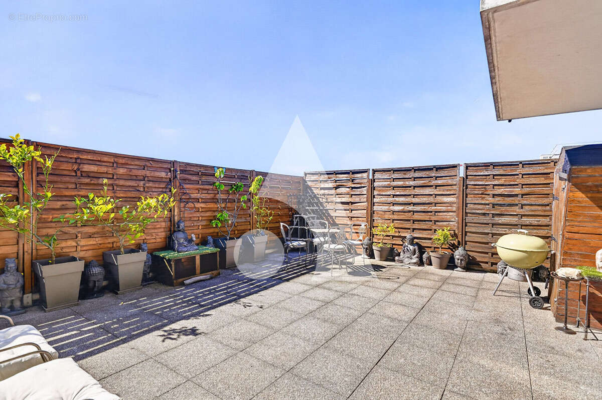 Appartement à SAINT-DENIS