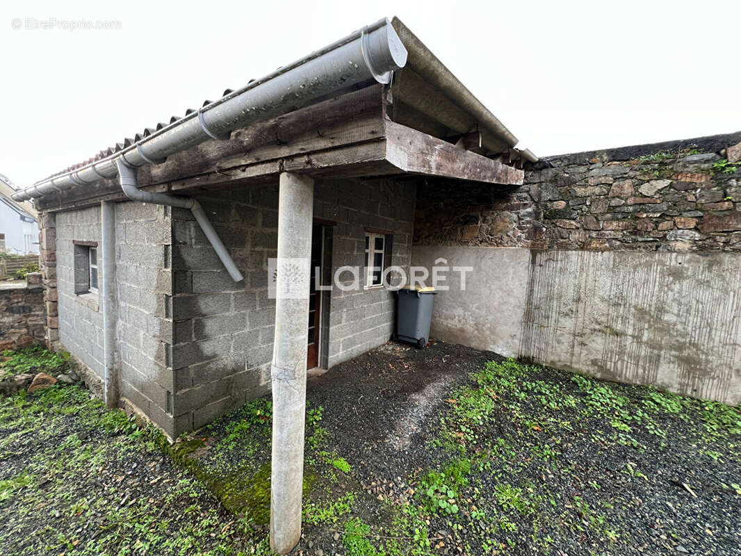 Maison à LEZARDRIEUX