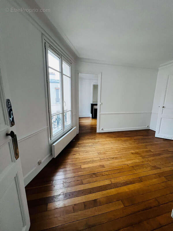 Photo 6 - Appartement à PARIS-19E