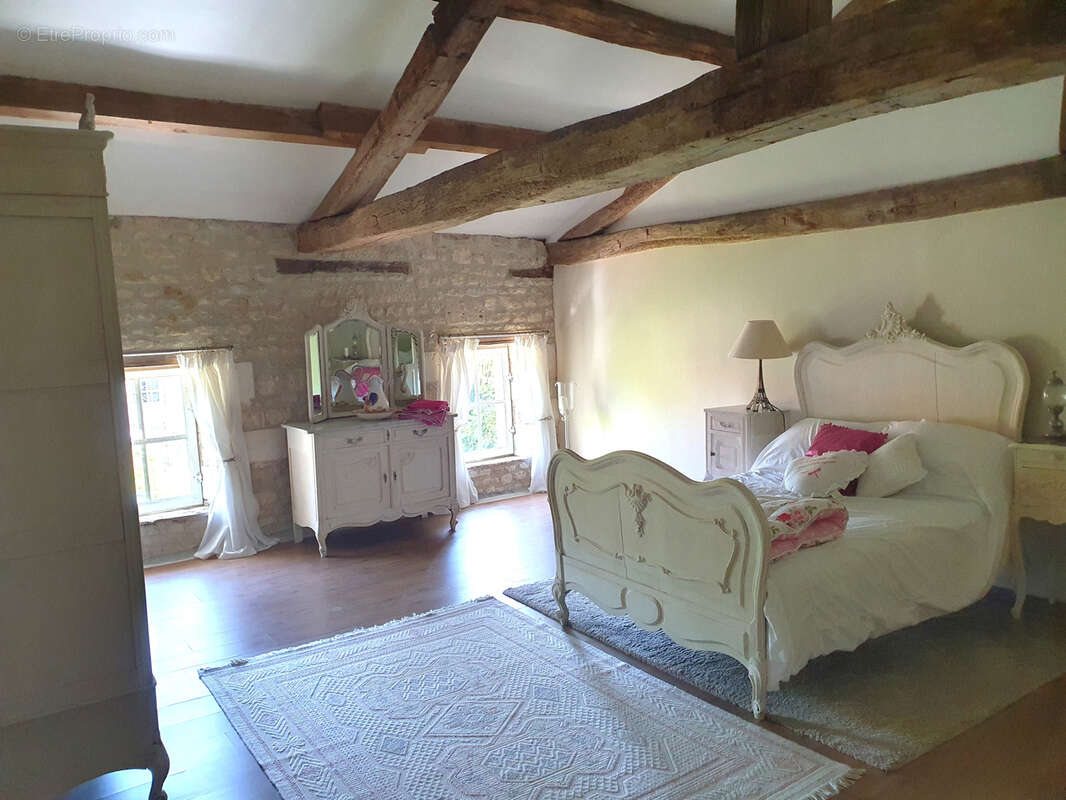 Maison à BRESDON