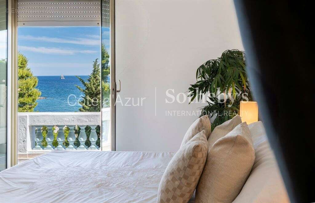 Appartement à BEAULIEU-SUR-MER