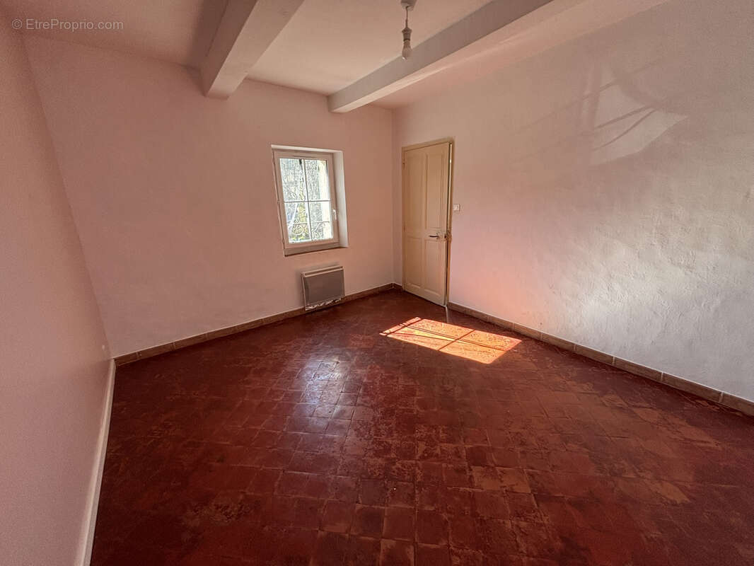 Maison à MALAUCENE