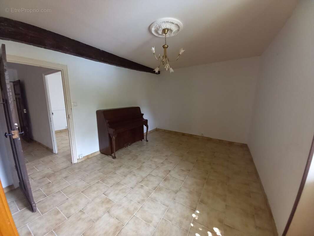 Maison à MONFLANQUIN